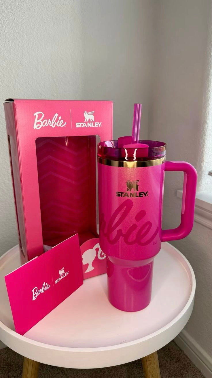 Stanley x Barbie Quencher H2.0 40 oz